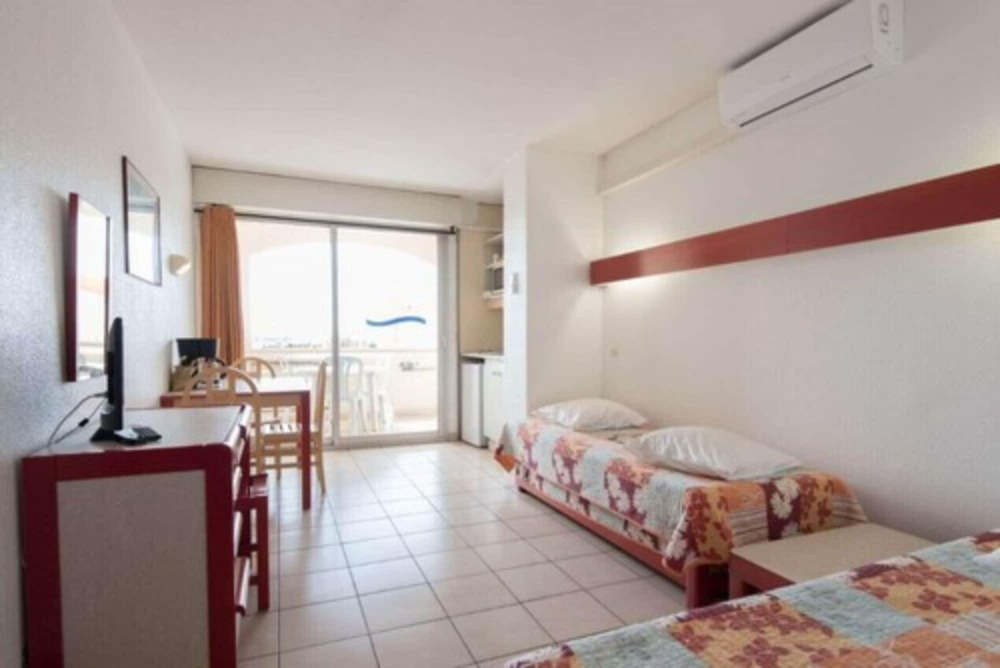 Agathea Aparthotel